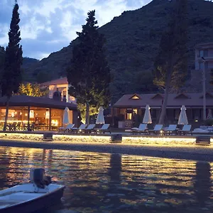 Vira Demir Marmaris